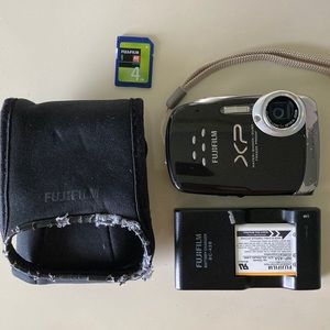 Fujifilm FinePix XP10 Camera